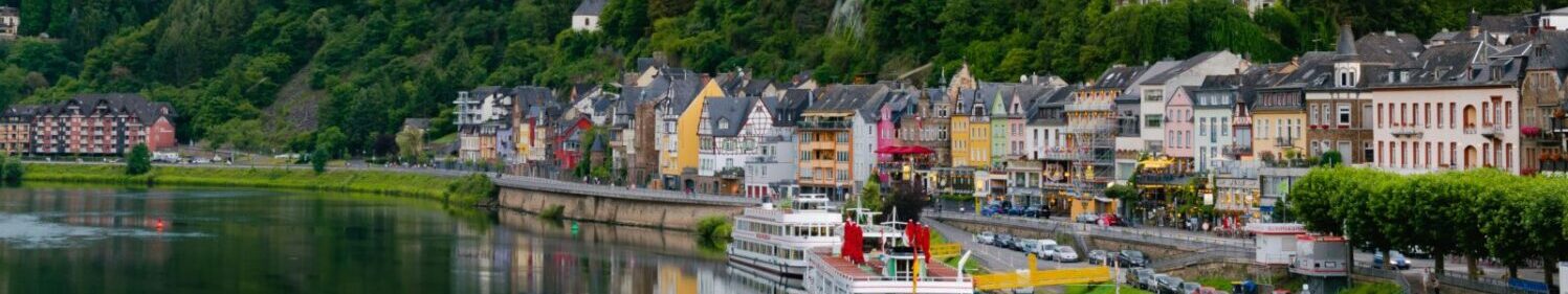 Picturesque Cochern town on the Moselle River. Photo by Kai Pilger